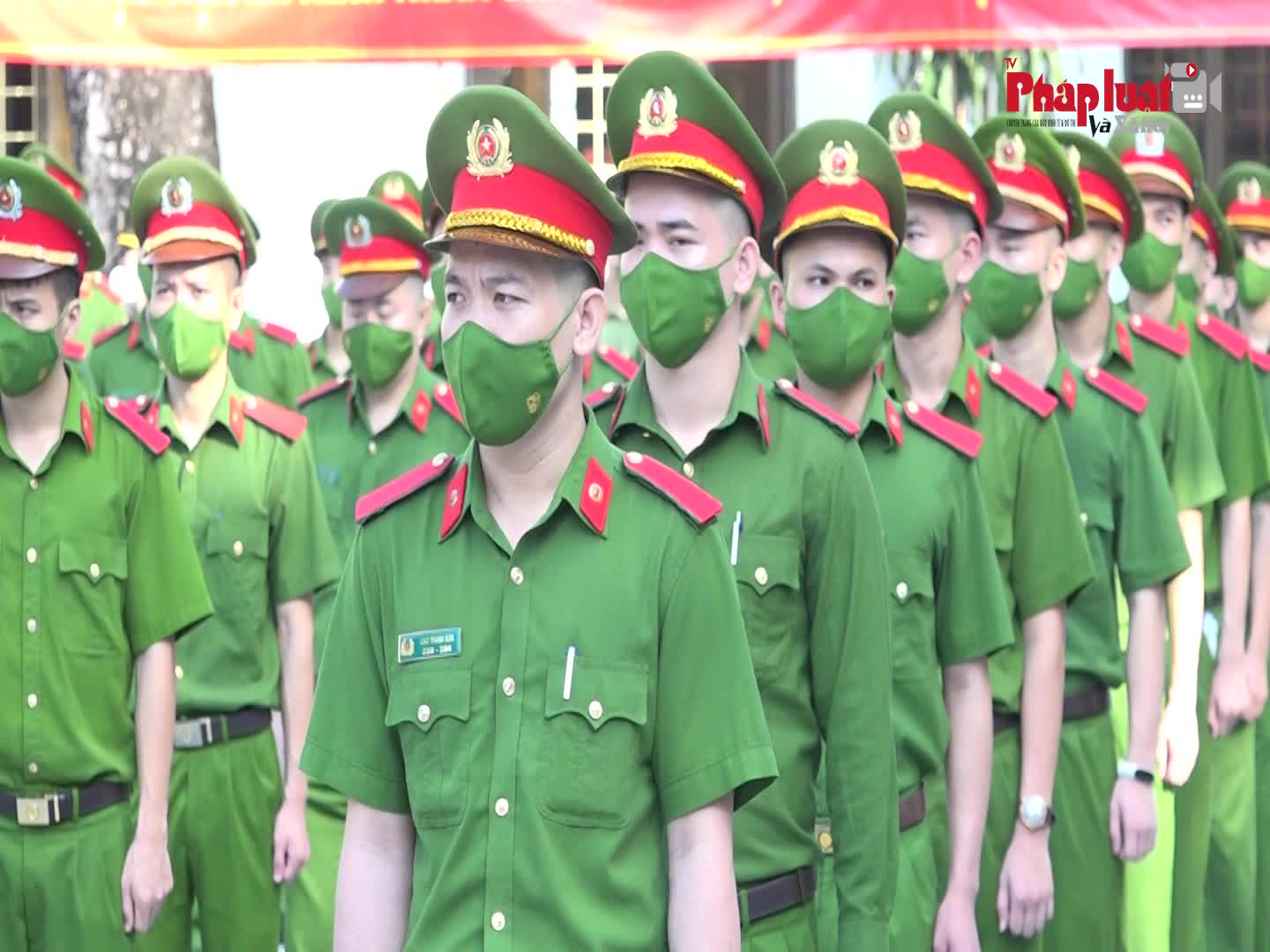 Hà Nội: Chi viện gần 1.000 học viên công an vào 3 tỉnh phía Nam chống dịch